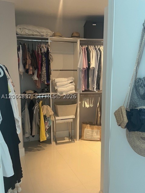 15901 Collins Ave #604, Sunny Isles Beach FL 33160
