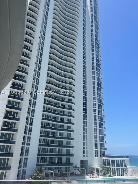 15901 Collins Ave #604, Sunny Isles Beach FL 33160
