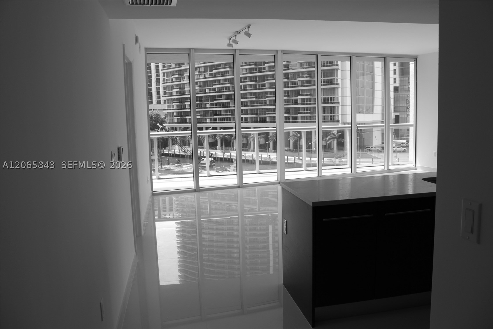 465 BRICKELL AV #502, Miami FL 33131