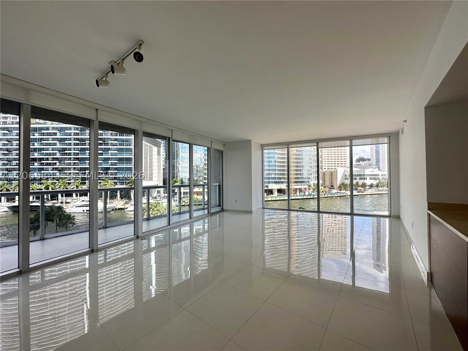 465 BRICKELL AV #502, Miami FL 33131