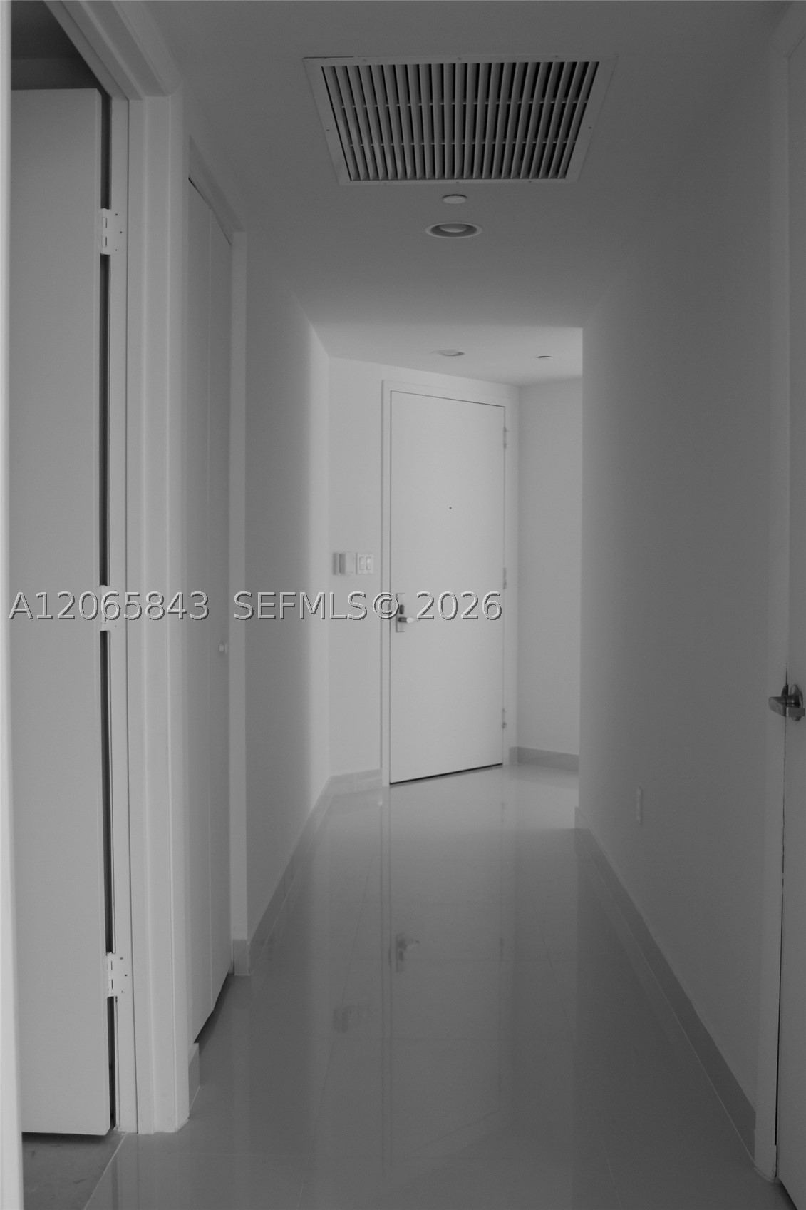 465 BRICKELL AV #502, Miami FL 33131