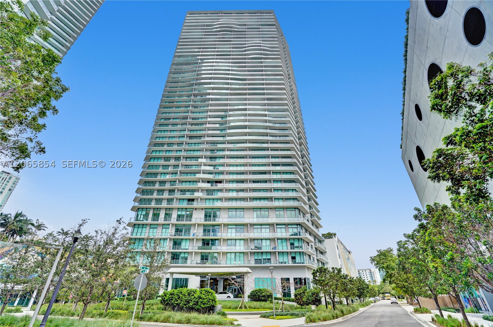 501 NE 31st St #PH4102, Miami FL 33137