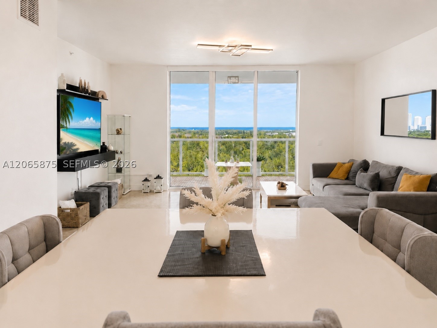 14951 Royal Oaks Ln #1501, North Miami FL 33181