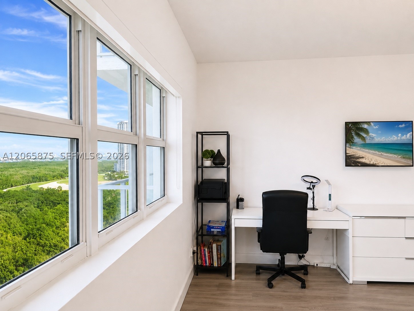 14951 Royal Oaks Ln #1501, North Miami FL 33181