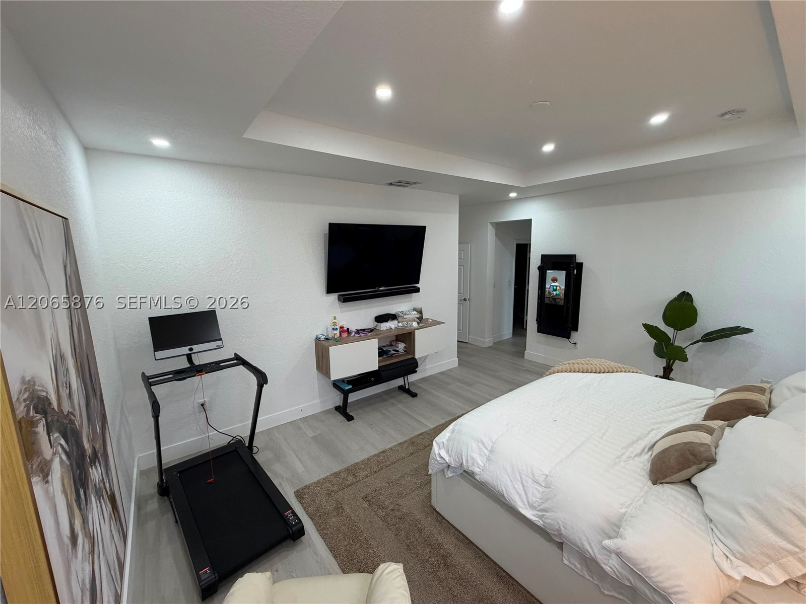 3555 W 106th St, Hialeah FL 33018
