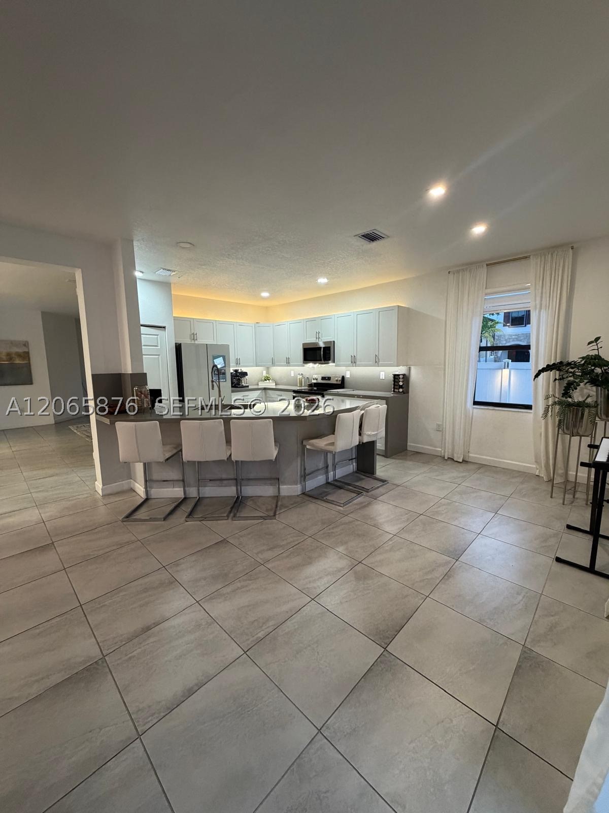 3555 W 106th St, Hialeah FL 33018