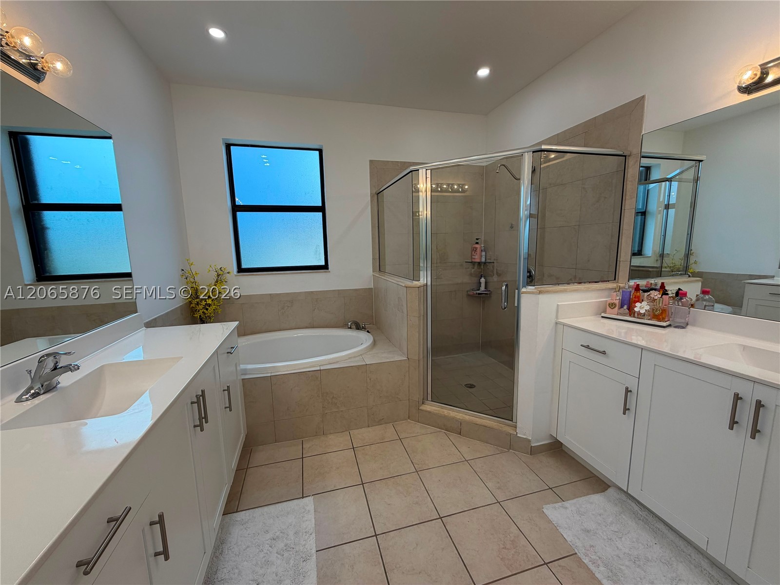 3555 W 106th St, Hialeah FL 33018