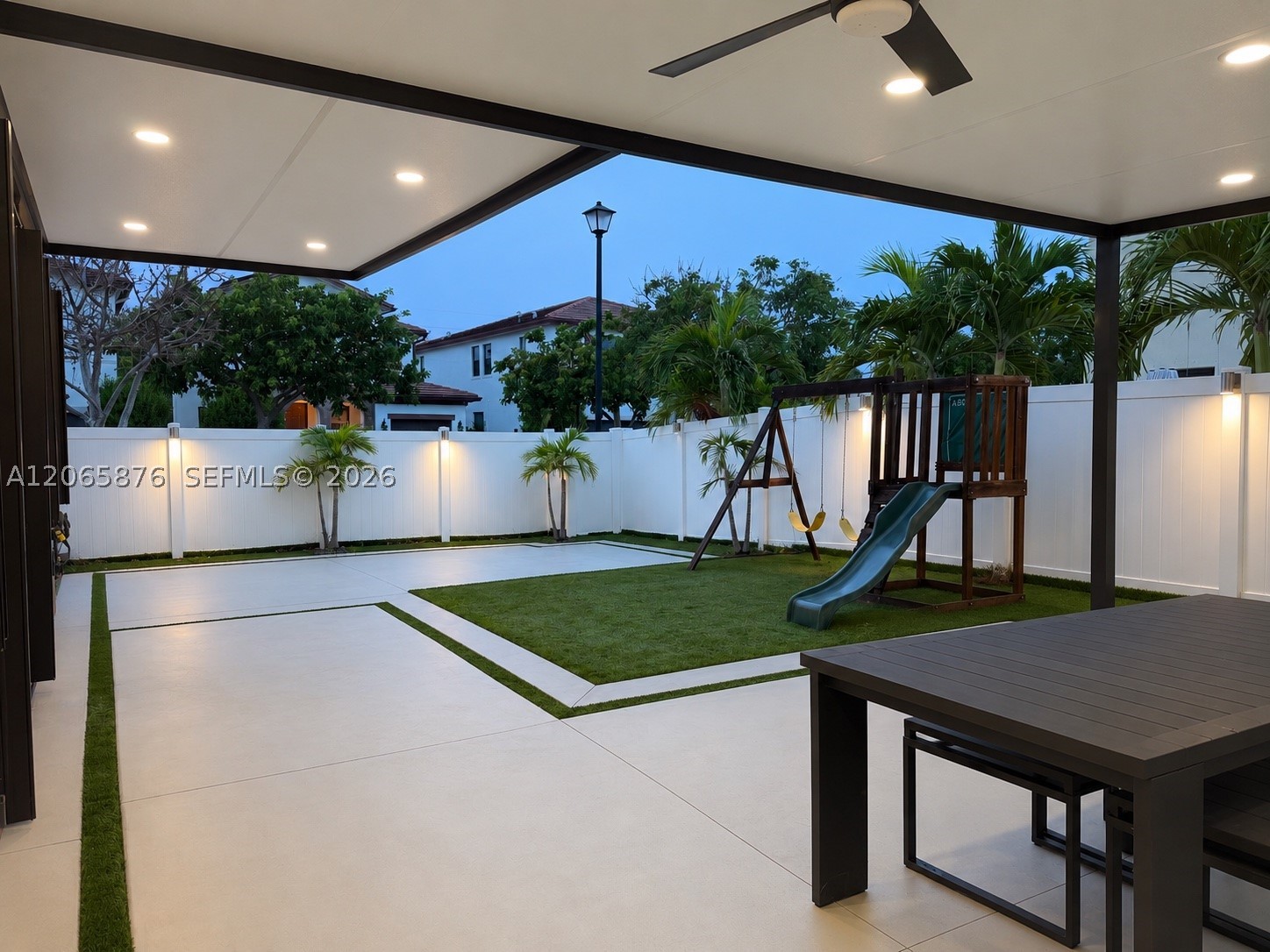 3555 W 106th St, Hialeah FL 33018