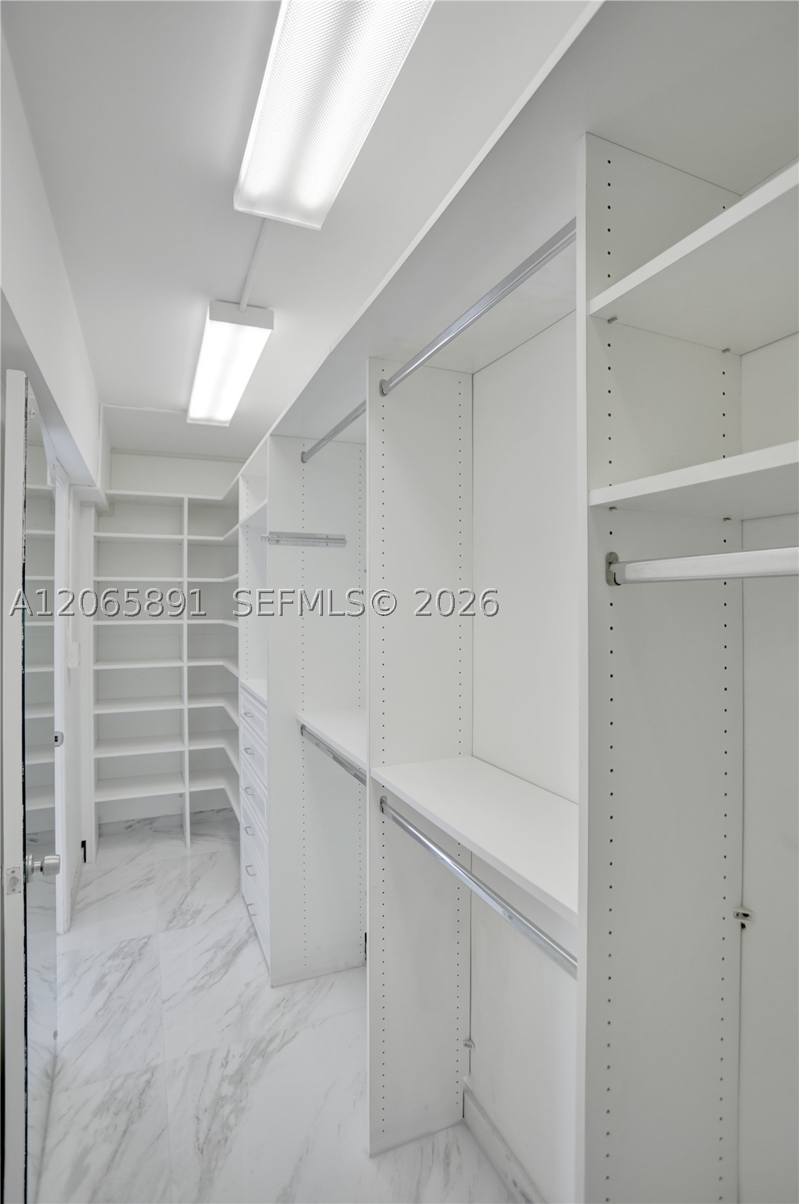286 Bal Bay Dr #2B, Bal Harbour FL 33154