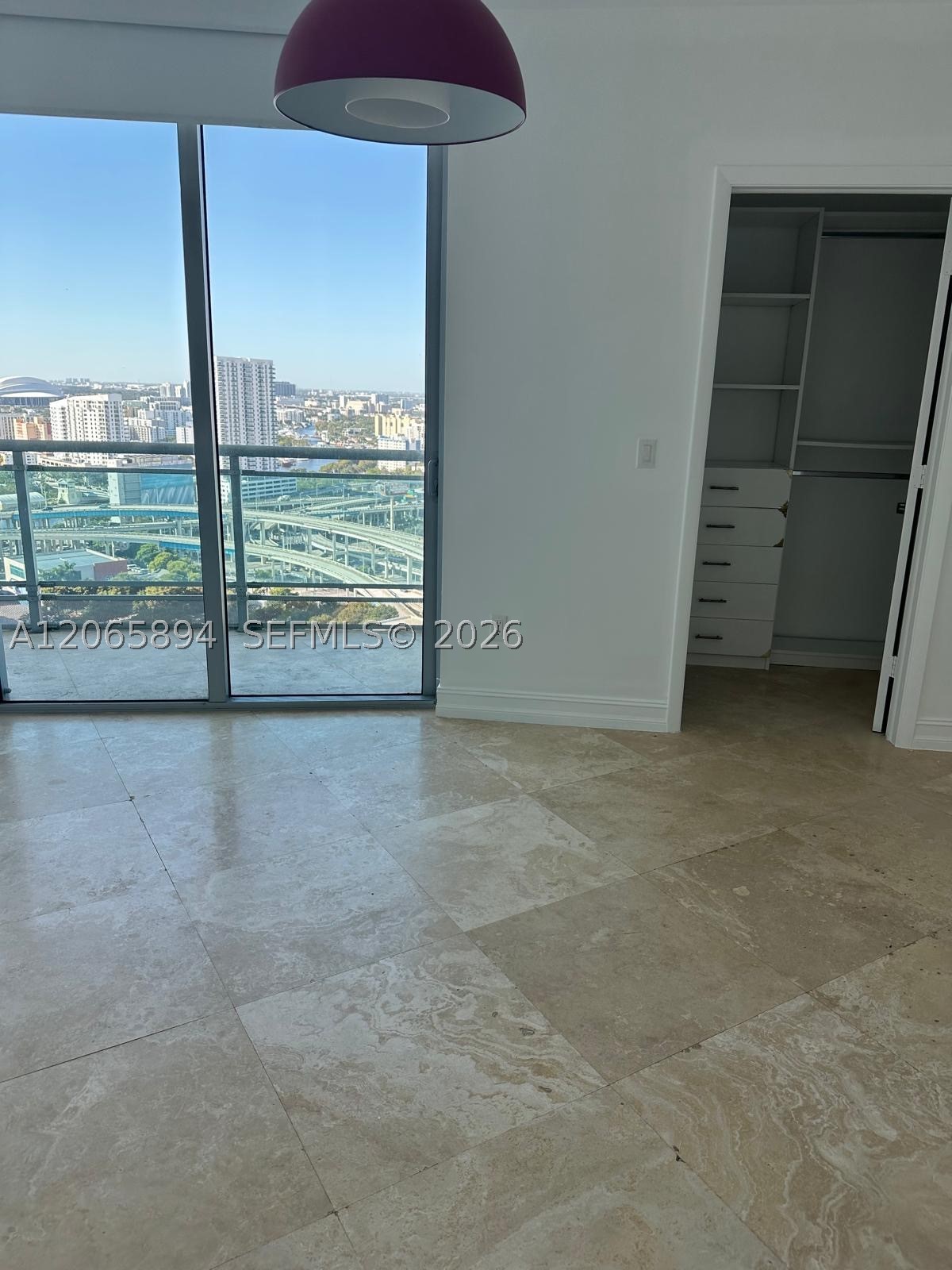 350 S Miami Ave #2913, Miami FL 33130