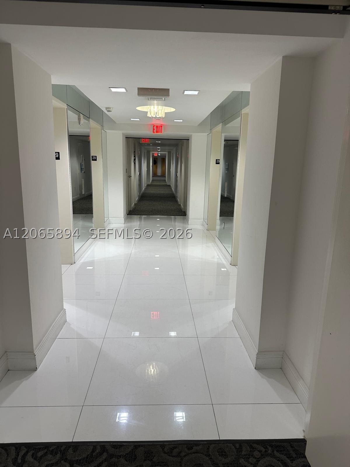 350 S Miami Ave #2913, Miami FL 33130