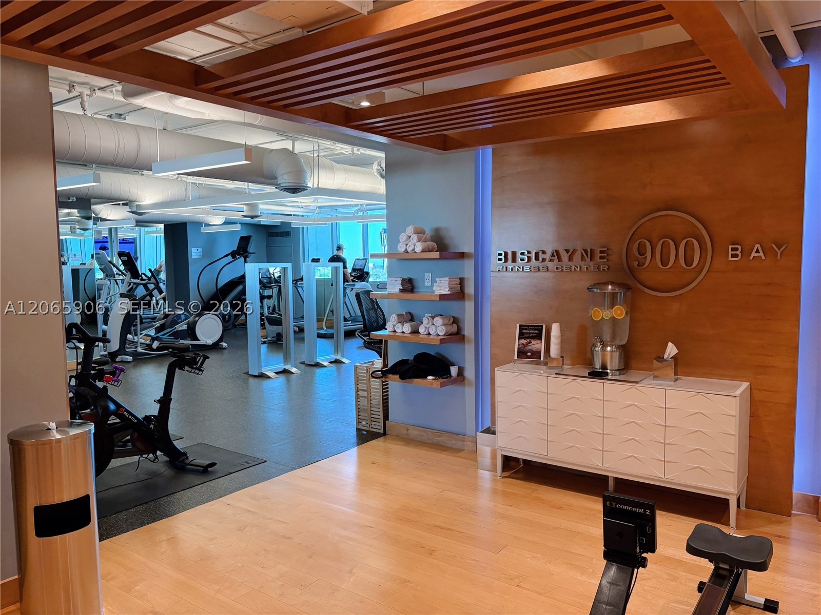 900 Biscayne Blvd #4410, Miami FL 33132