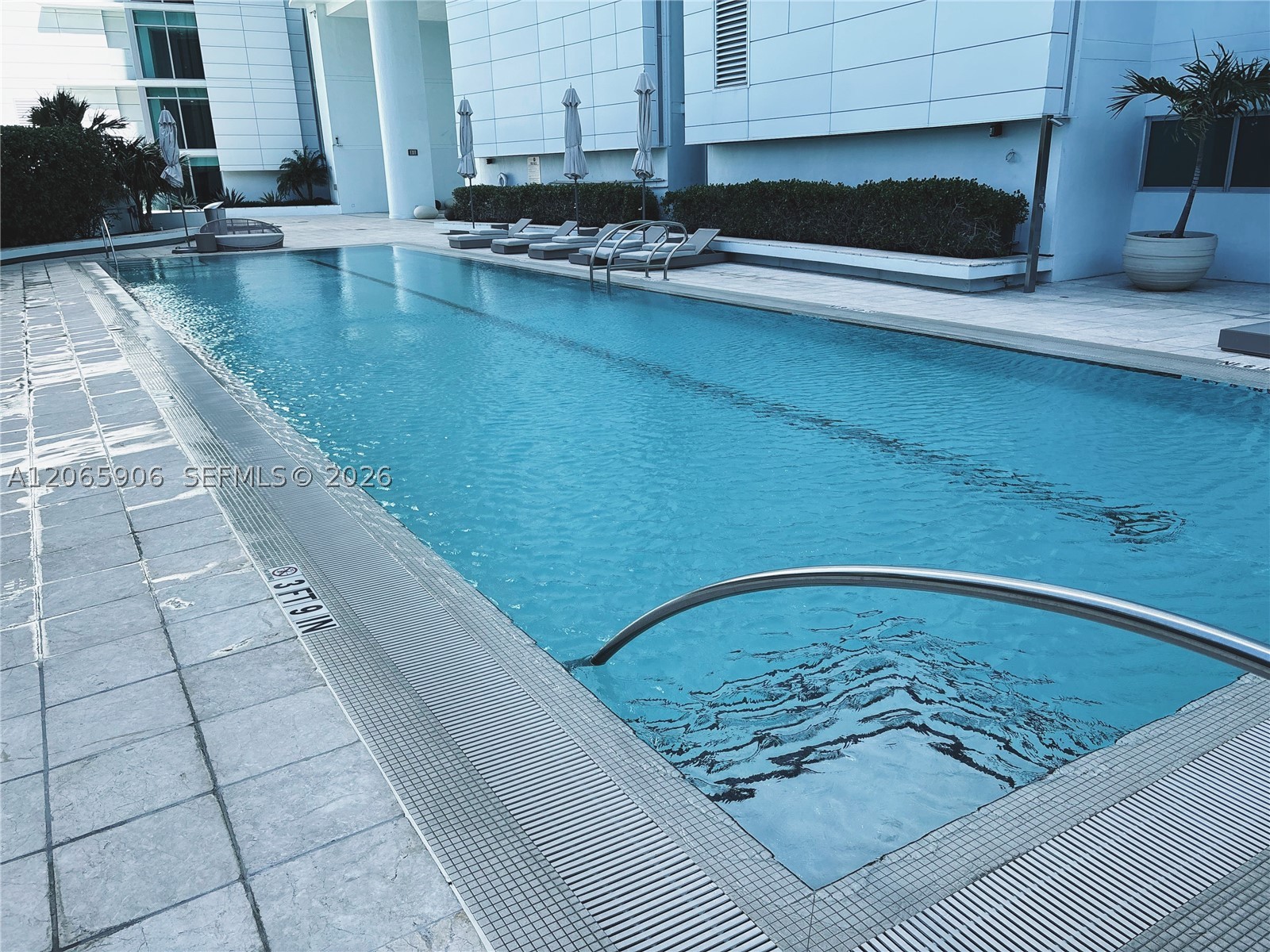 900 Biscayne Blvd #4410, Miami FL 33132