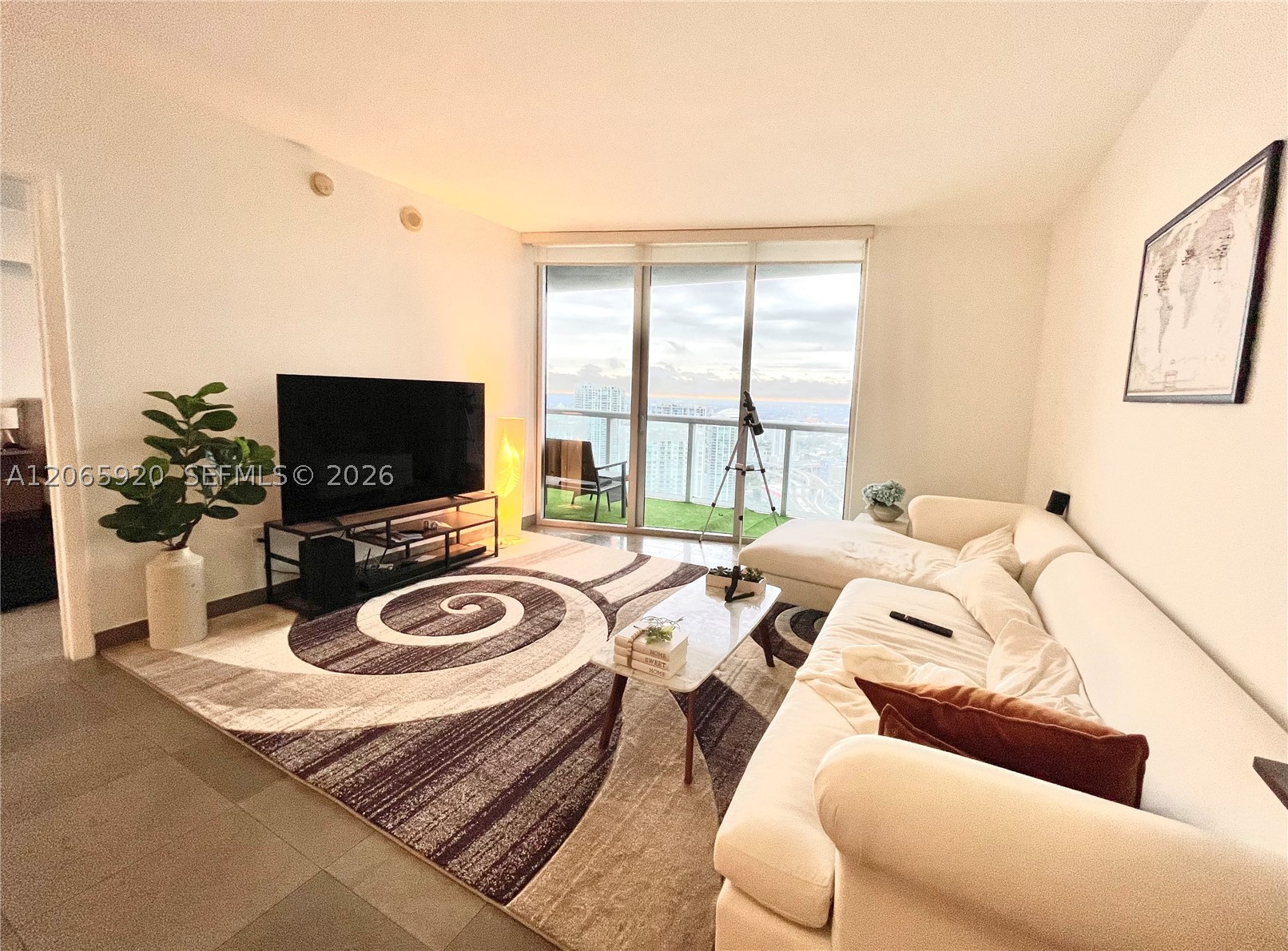 465 BRICKELL AVENUE #4906, Miami FL 33131