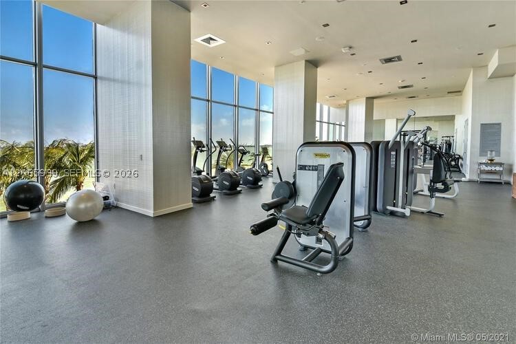 2900 NE 7th Ave #1606, Miami FL 33137