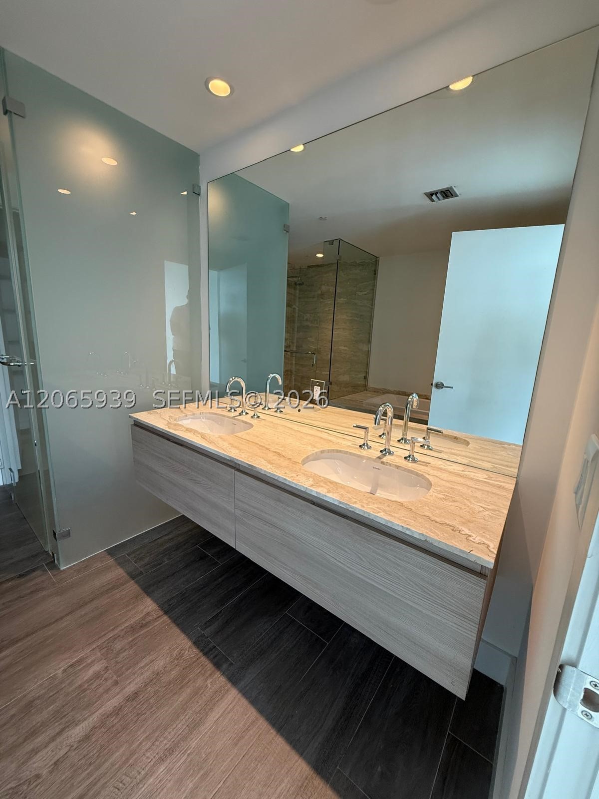2900 NE 7th Ave #1606, Miami FL 33137