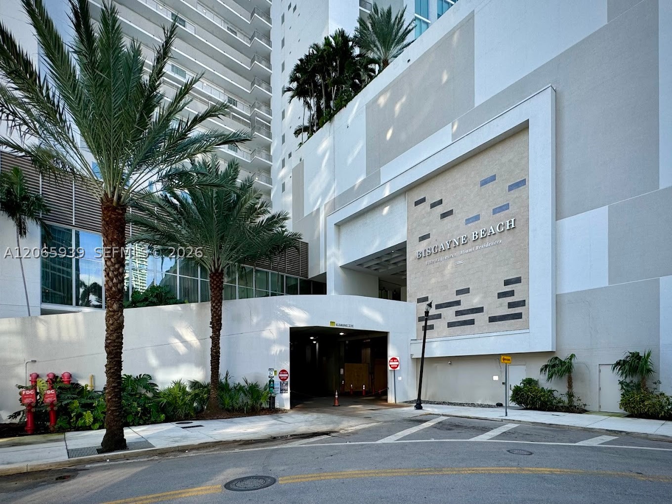 2900 NE 7th Ave #1606, Miami FL 33137