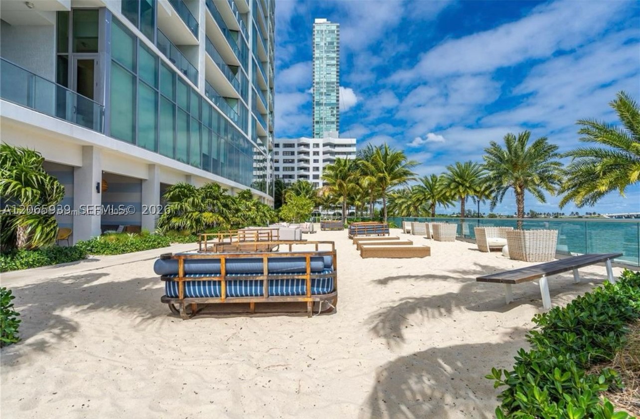 2900 NE 7th Ave #1606, Miami FL 33137