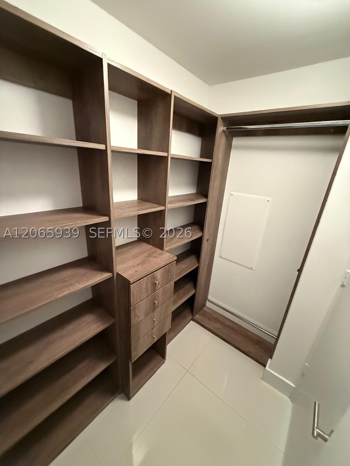 2900 NE 7th Ave #1606, Miami FL 33137