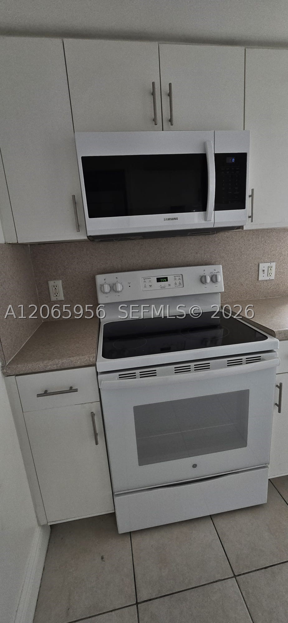2415 NW 16th St Rd #315, Miami FL 33125