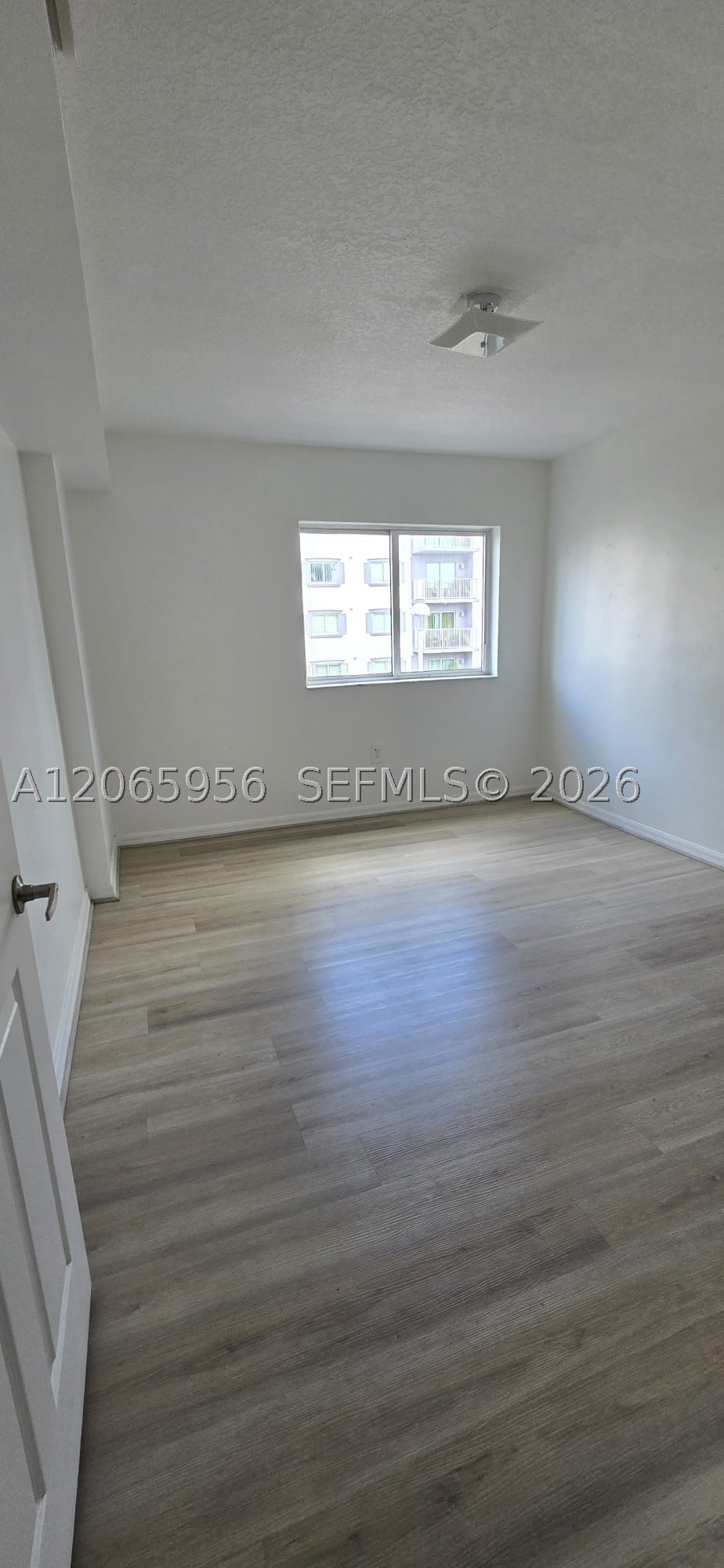 2415 NW 16th St Rd #315, Miami FL 33125