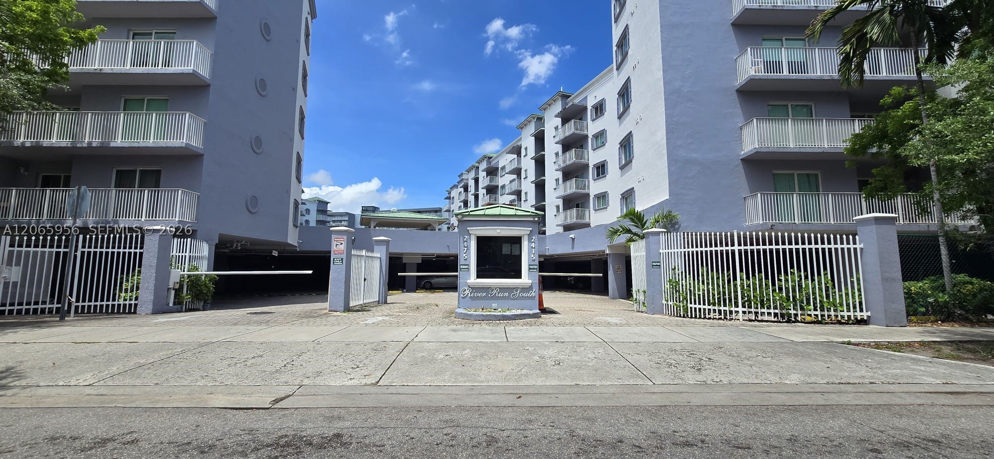 2415 NW 16th St Rd #315, Miami FL 33125