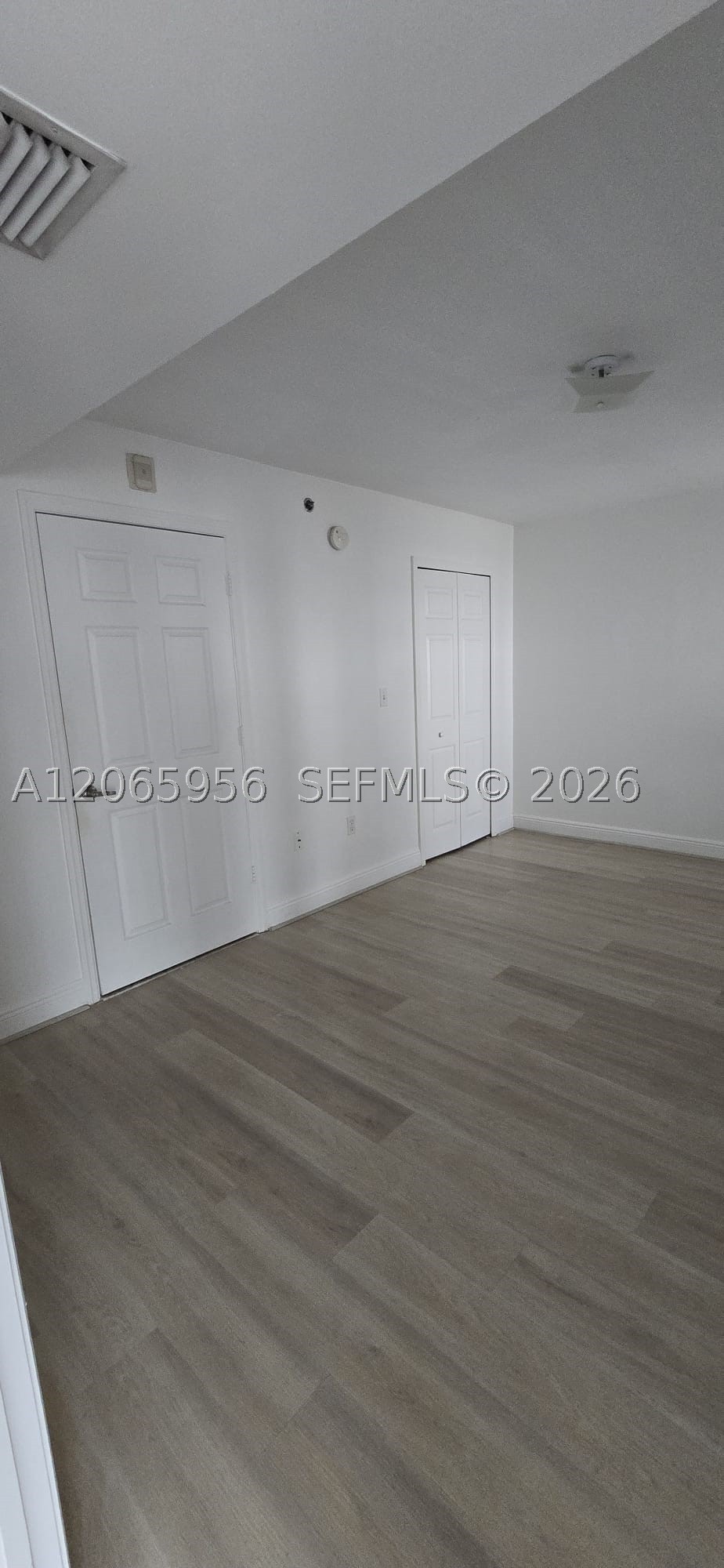 2415 NW 16th St Rd #315, Miami FL 33125