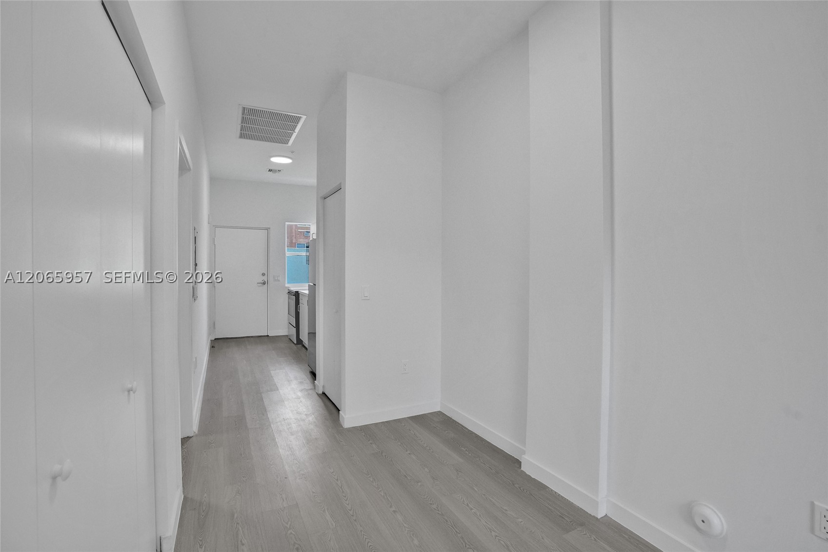 1567 NW 1st St #6, Miami FL 33125