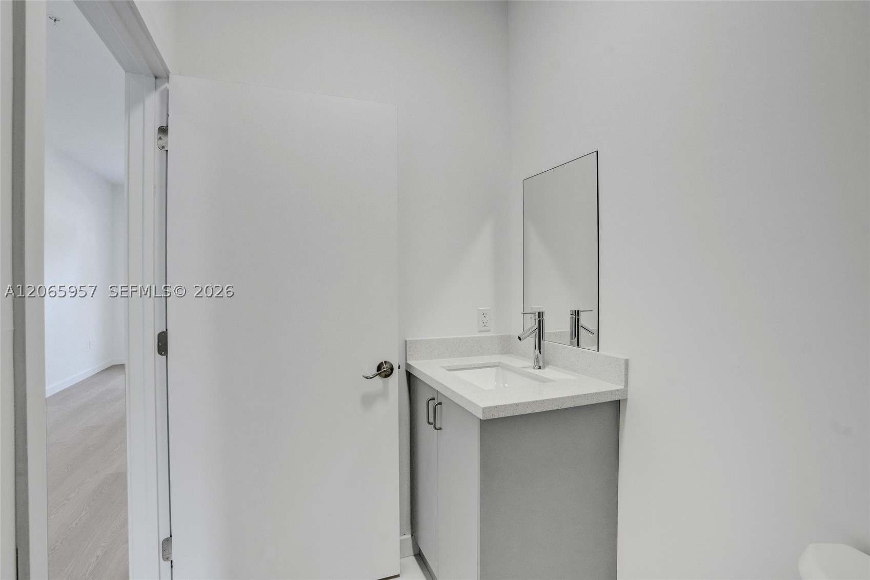 1567 NW 1st St #6, Miami FL 33125