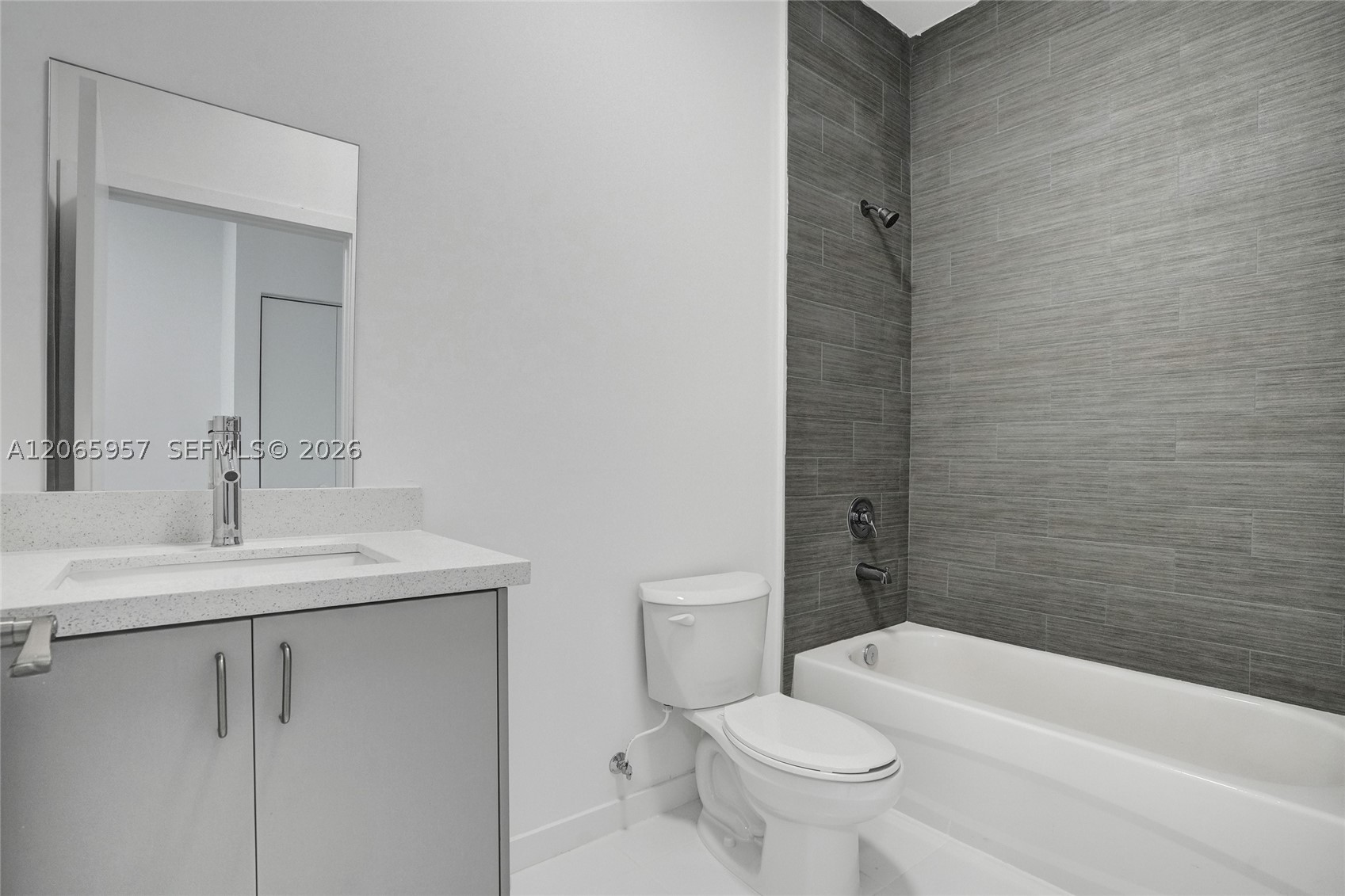 1567 NW 1st St #6, Miami FL 33125