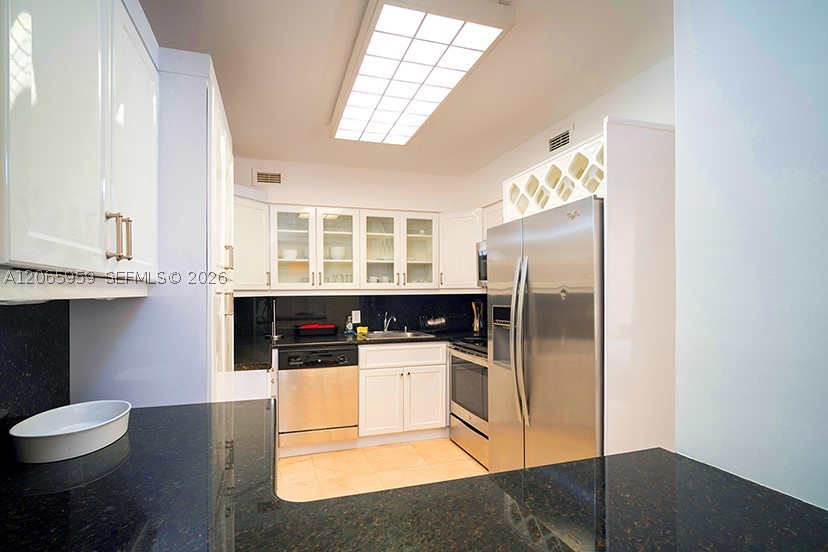 5161 Collins Ave #306, Miami Beach FL 33140