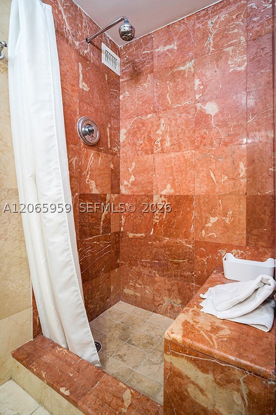 5161 Collins Ave #306, Miami Beach FL 33140