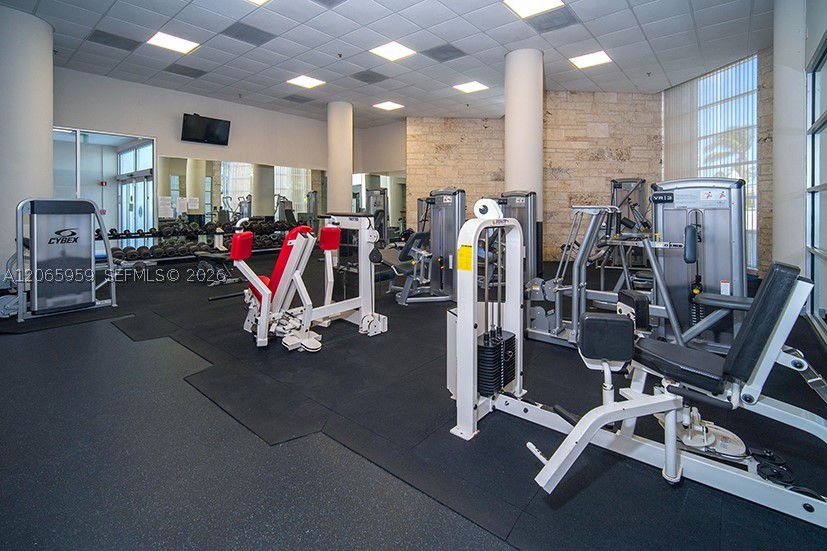 5161 Collins Ave #306, Miami Beach FL 33140