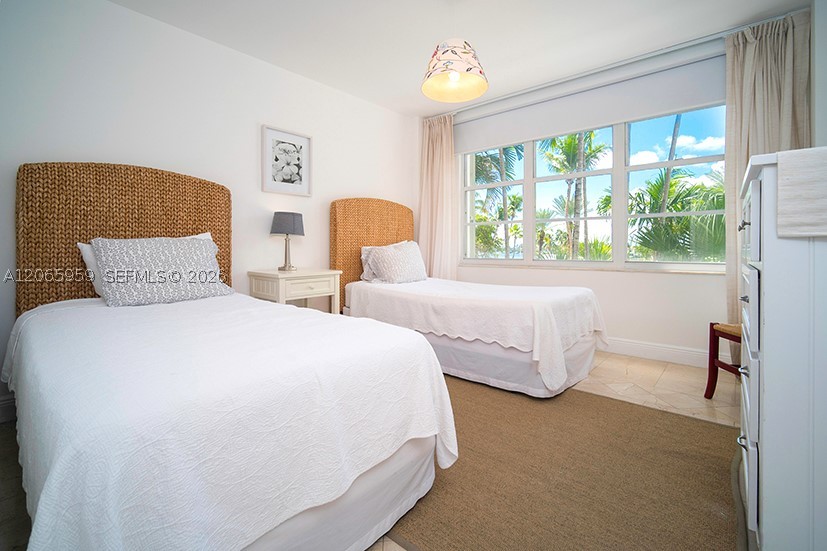 5161 Collins Ave #306, Miami Beach FL 33140
