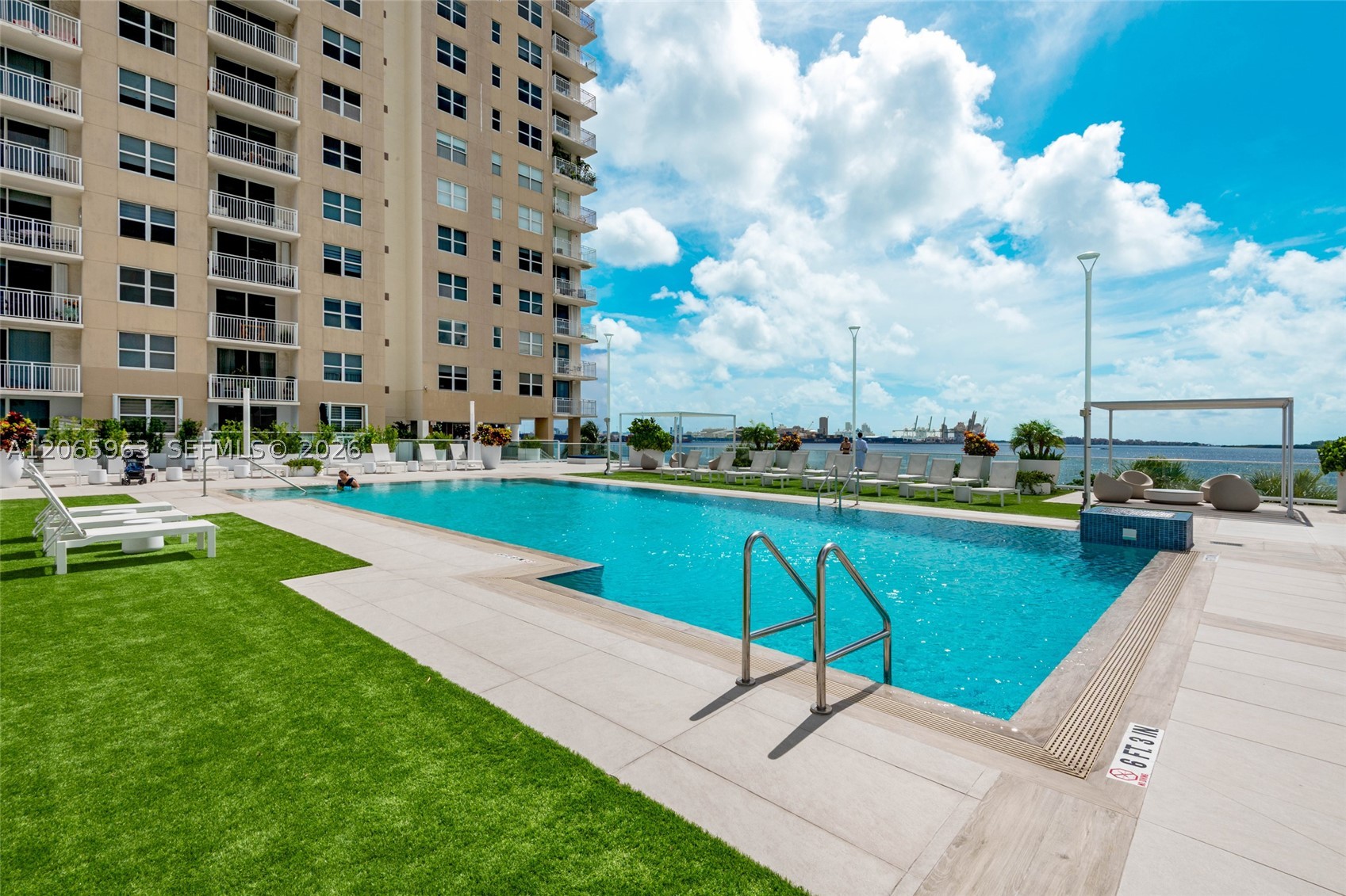 770 Claughton Island Dr #809, Miami FL 33131