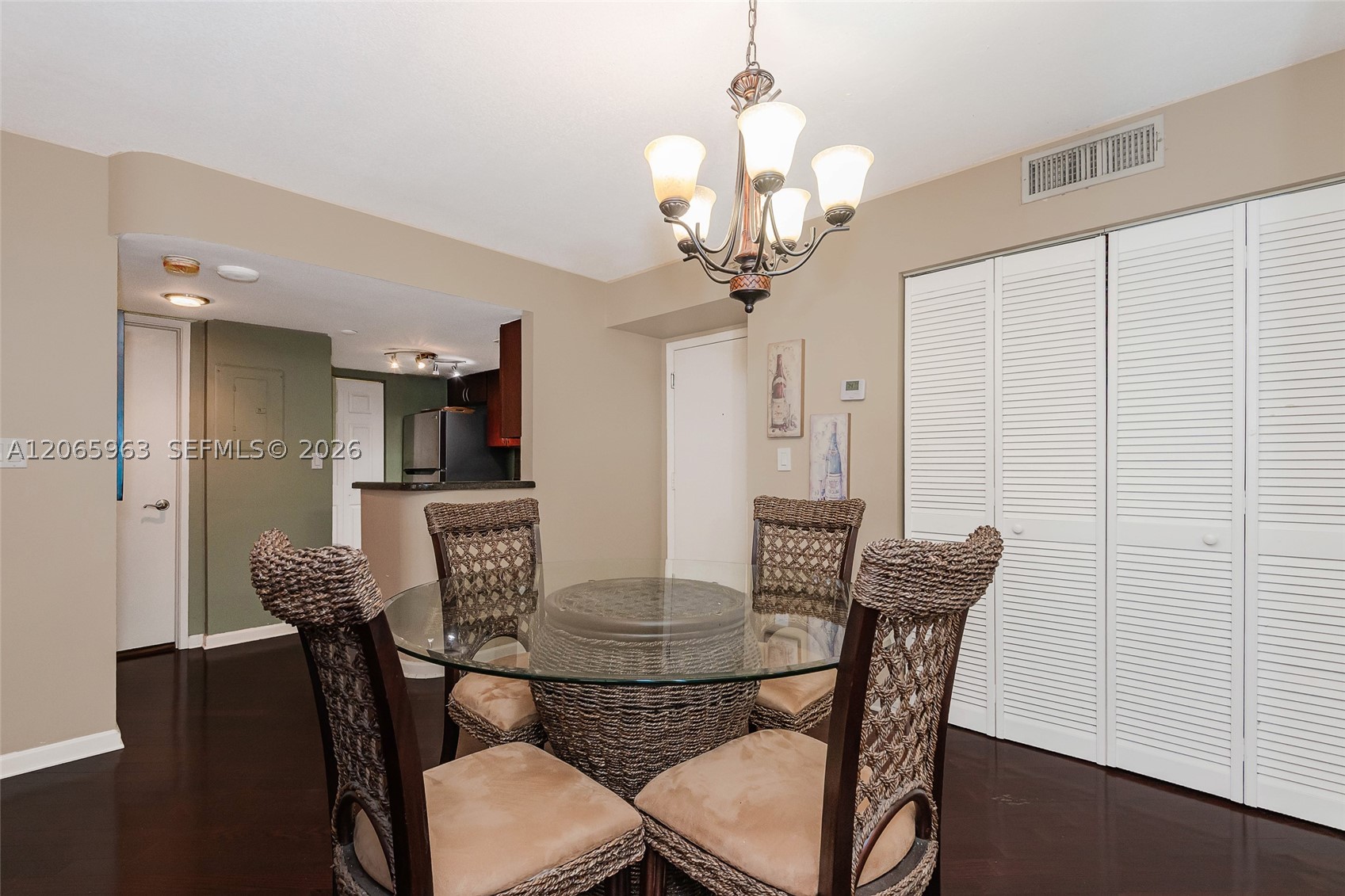 770 Claughton Island Dr #809, Miami FL 33131