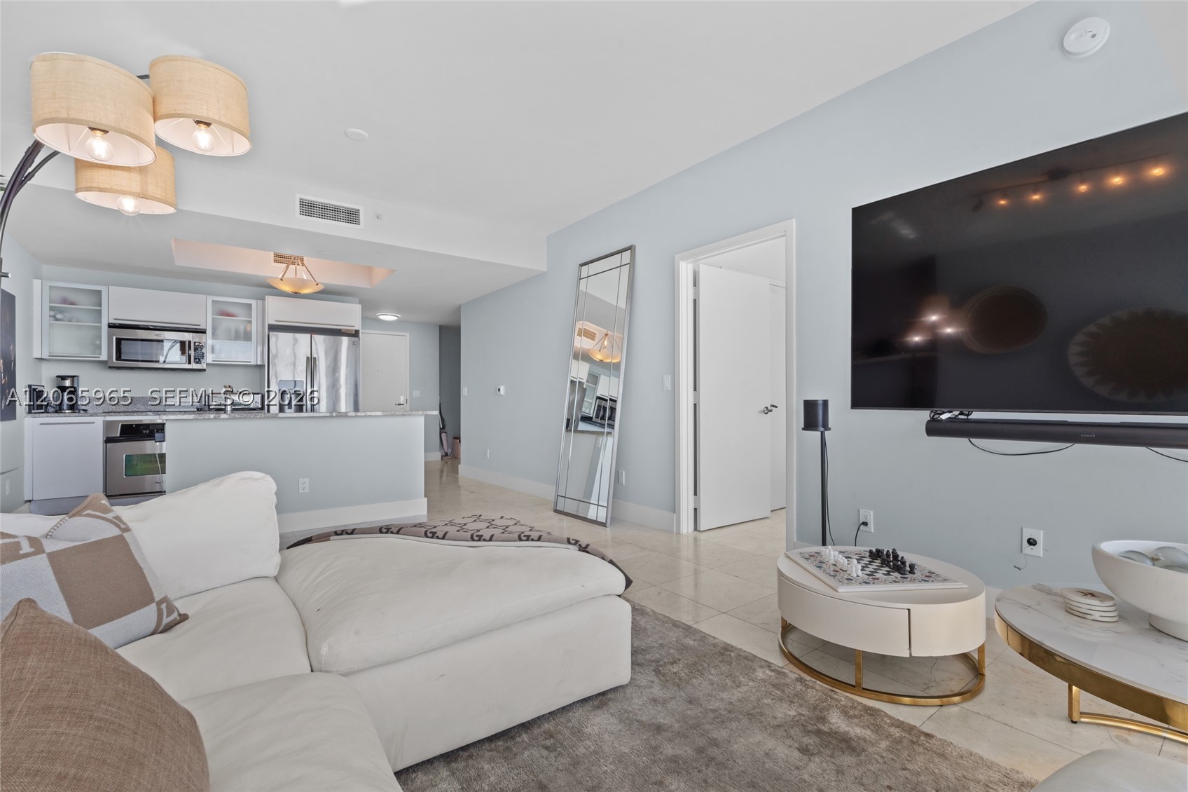888 Biscayne Blvd #4203, Miami FL 33132