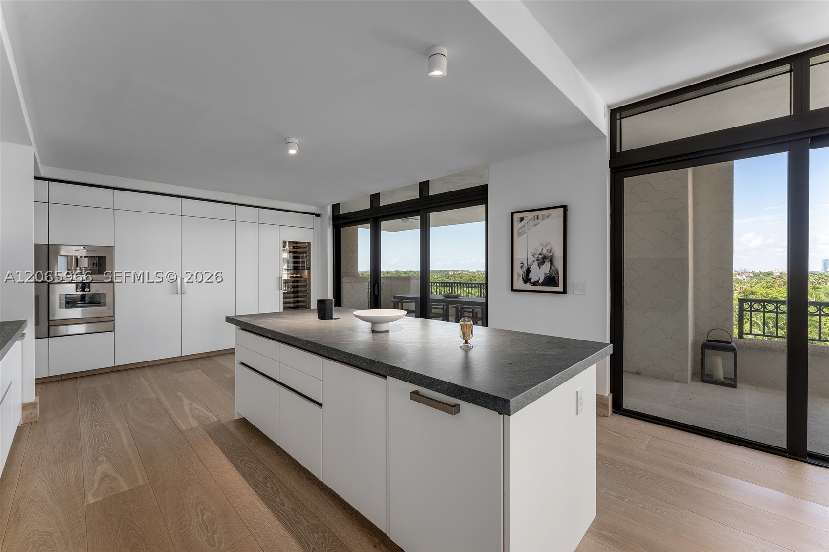 7061 Fisher Island Dr #7061, Miami Beach FL 33109