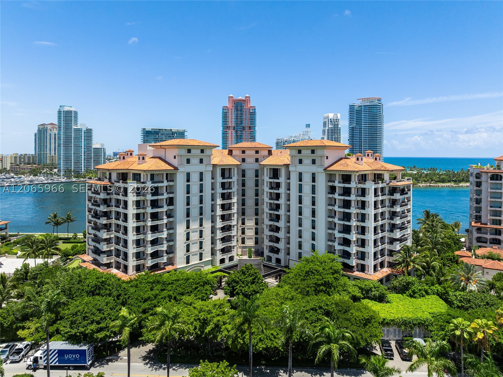 7061 Fisher Island Dr #7061, Miami Beach FL 33109