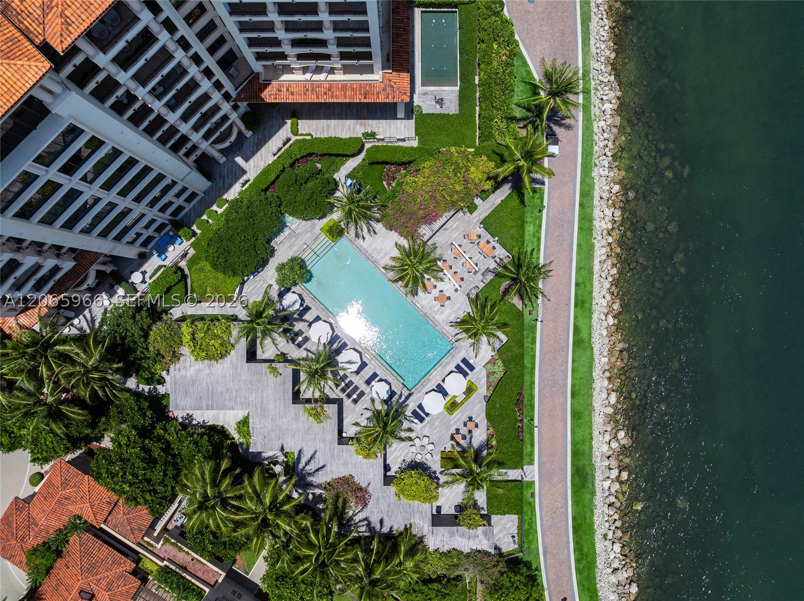 7061 Fisher Island Dr #7061, Miami Beach FL 33109