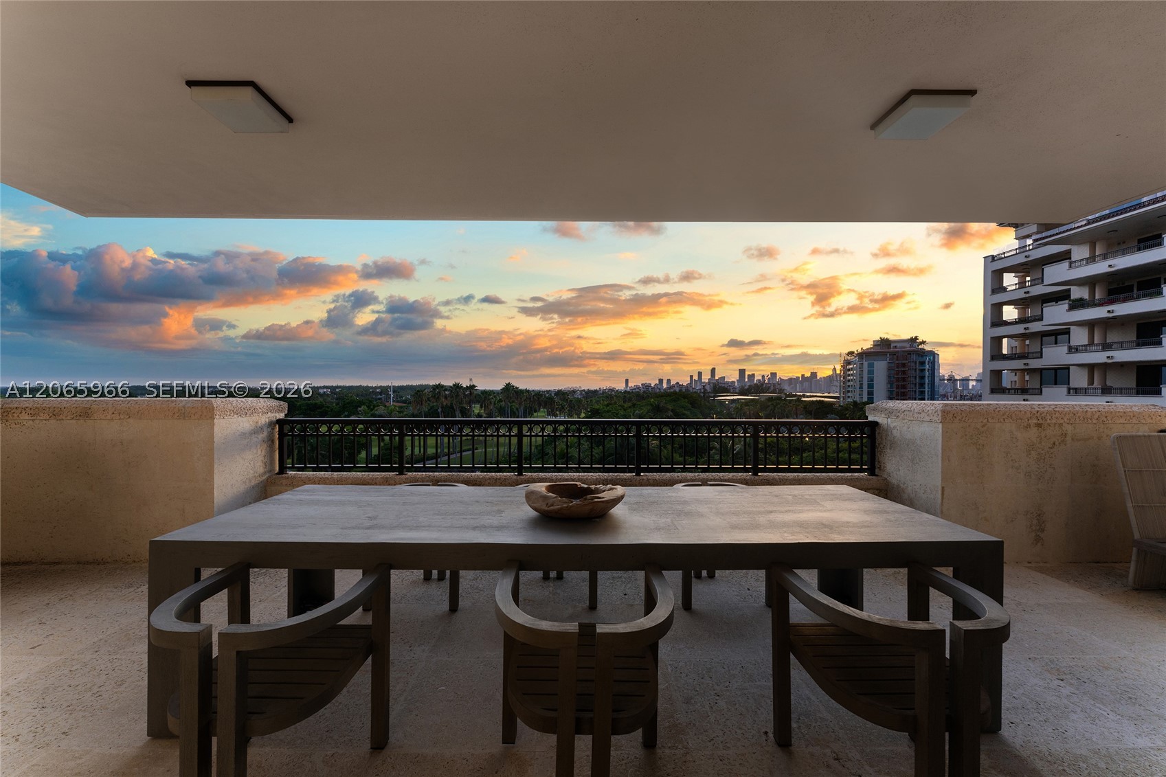 7061 Fisher Island Dr #7061, Miami Beach FL 33109