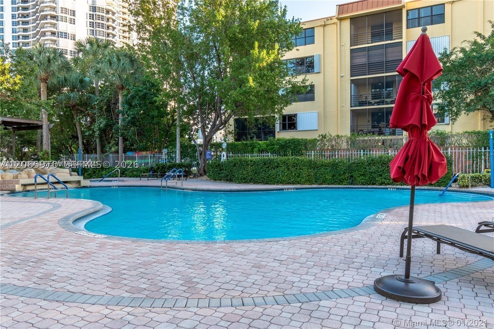 3400 NE 192nd St #412, Aventura FL 33180