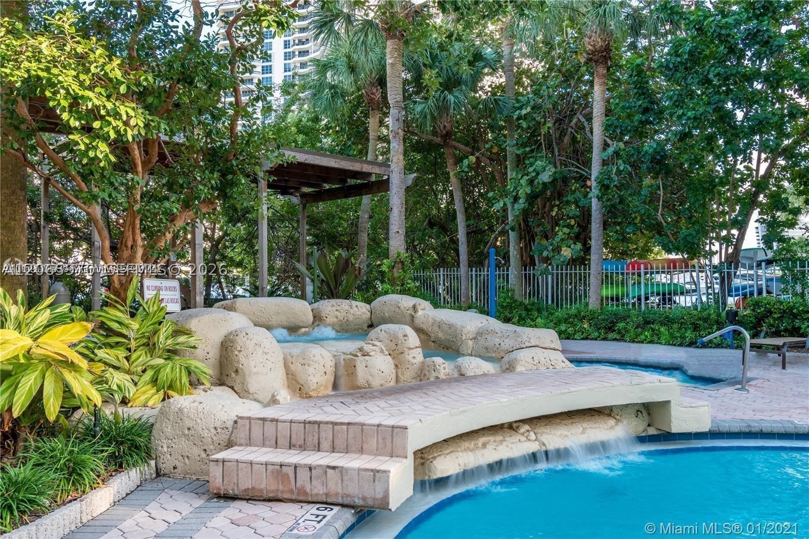 3400 NE 192nd St #412, Aventura FL 33180
