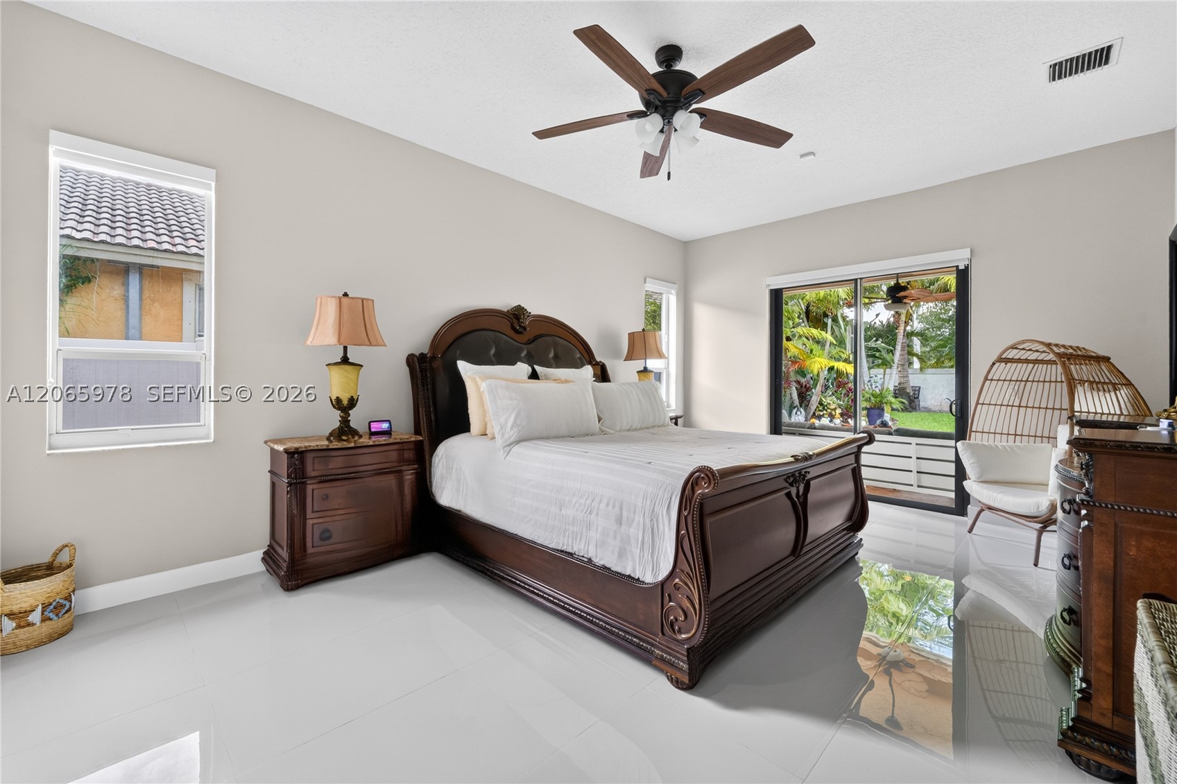 12617 NW 23rd St, Pembroke Pines FL 33028