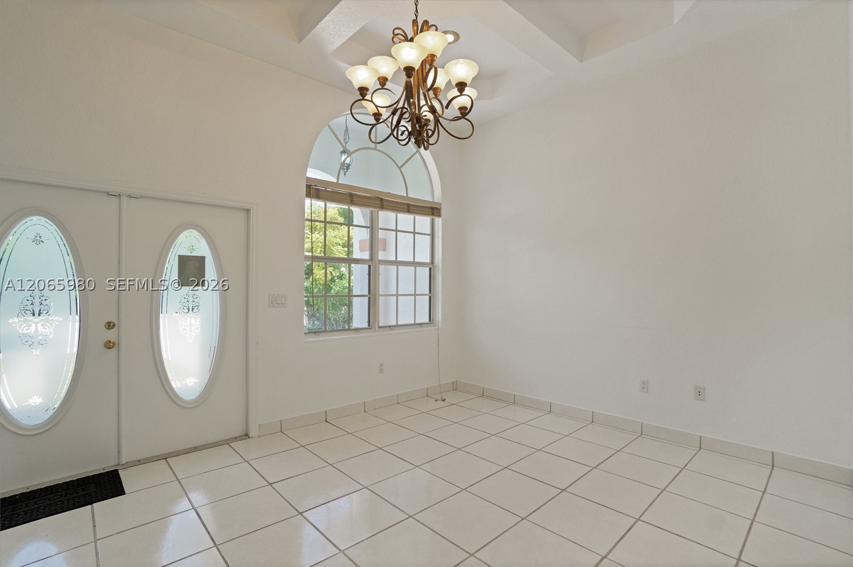 25 Ludlam Dr, Miami Springs FL 33166