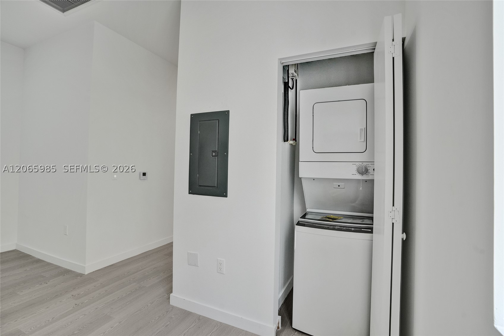 1567 NW 1st St #14, Miami FL 33125