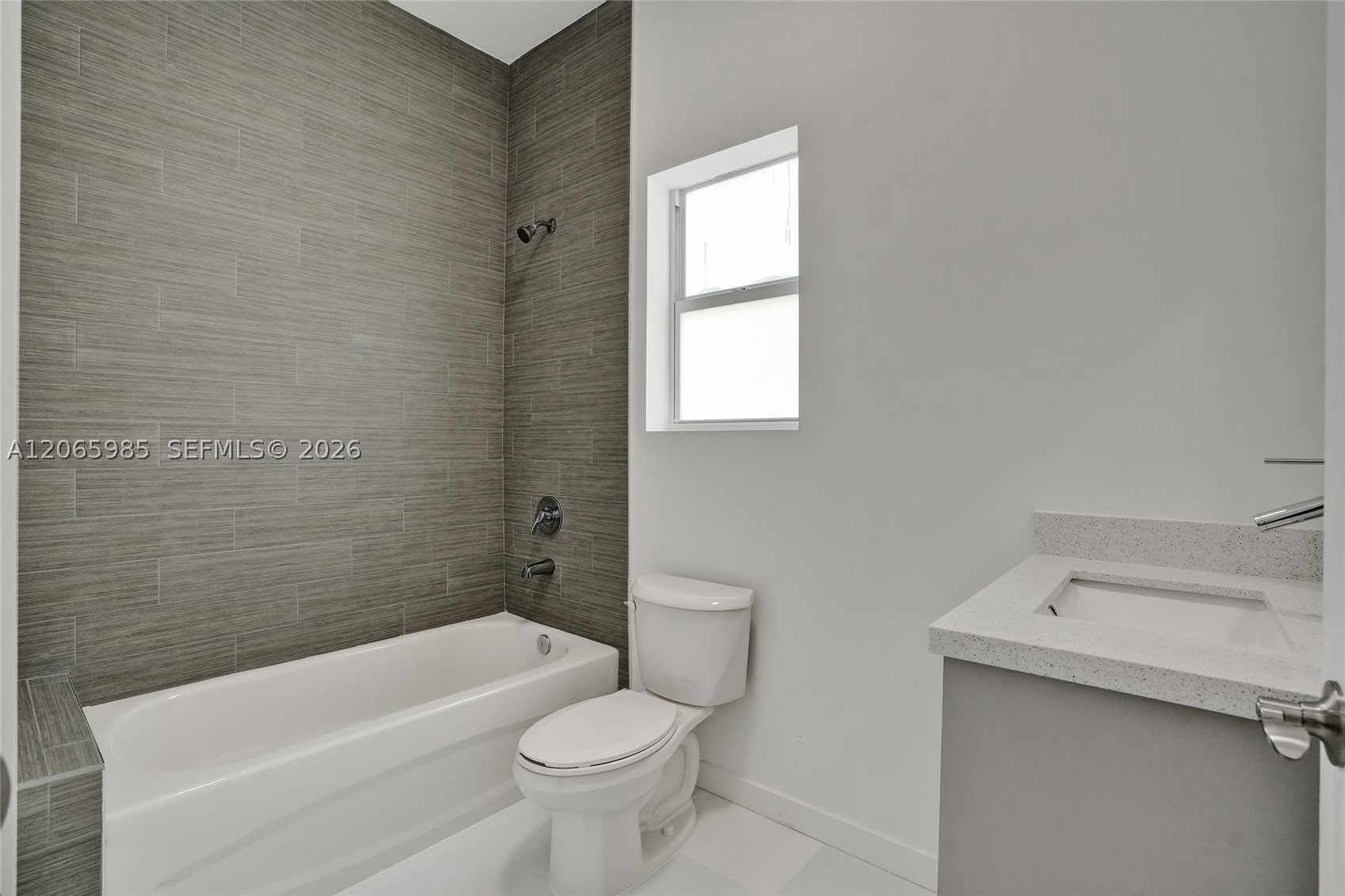 1567 NW 1st St #14, Miami FL 33125