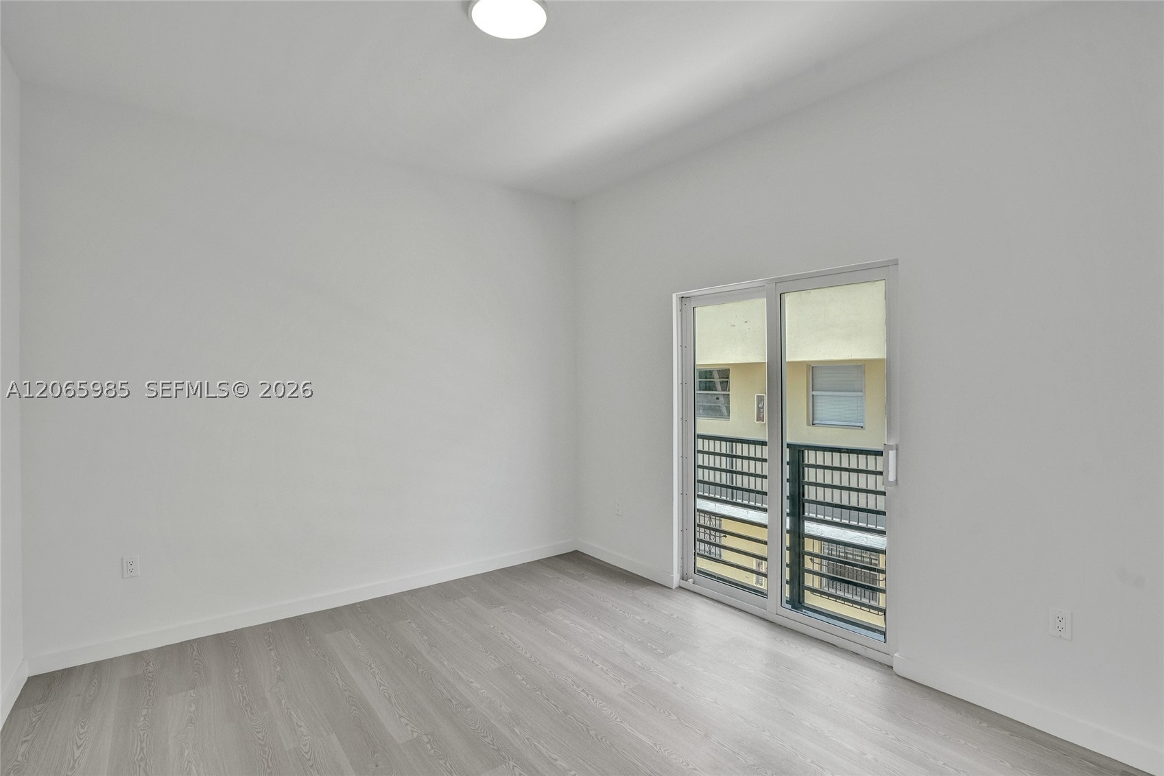 1567 NW 1st St #14, Miami FL 33125