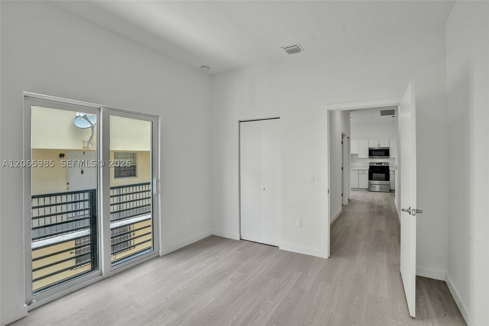 1567 NW 1st St #14, Miami FL 33125