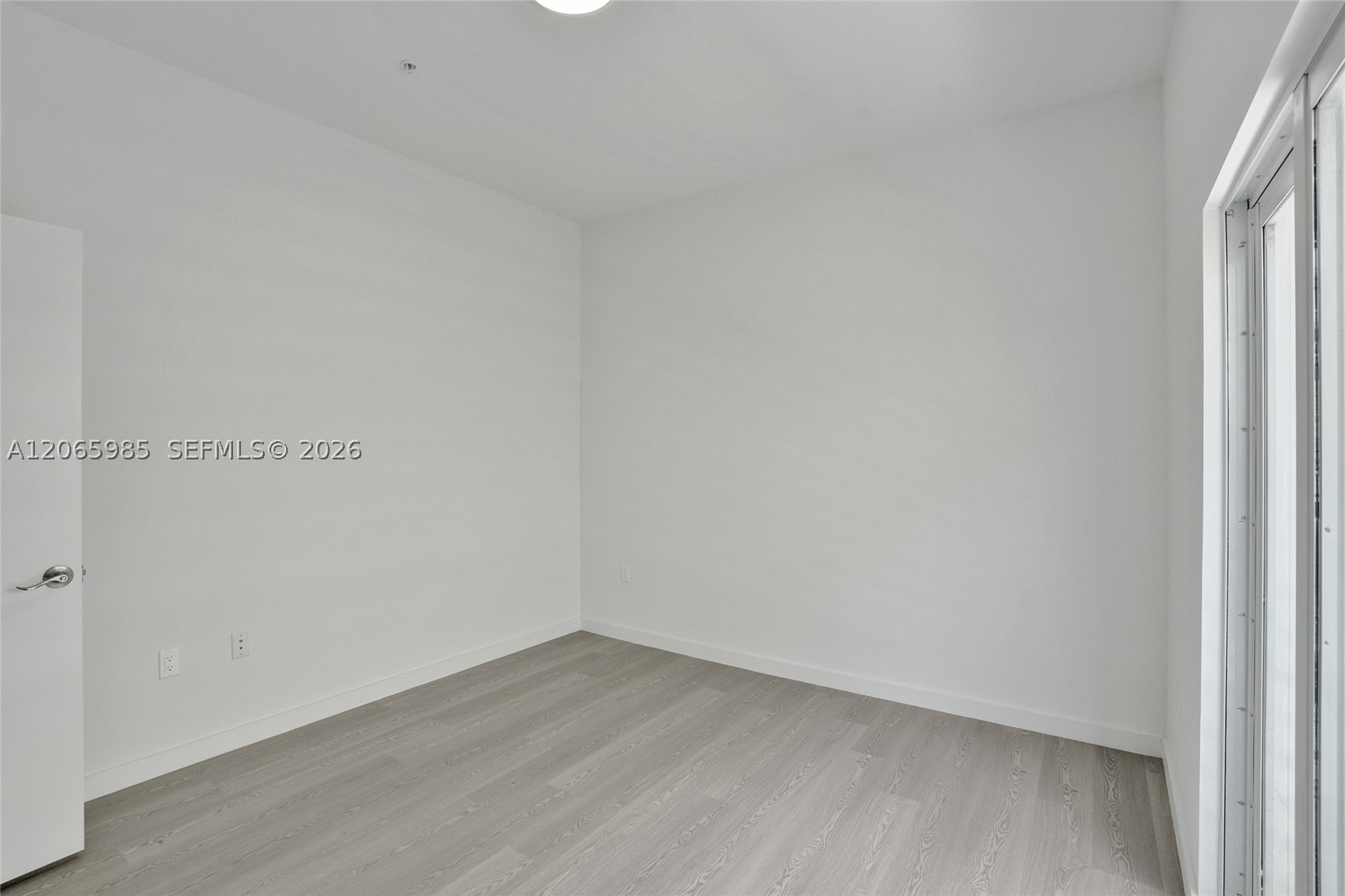 1567 NW 1st St #14, Miami FL 33125